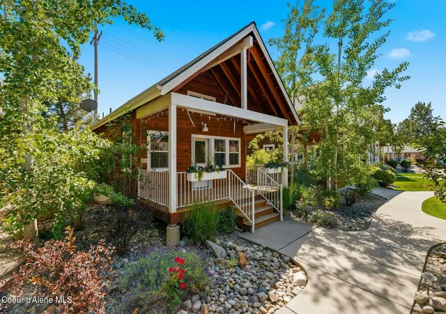Homes for sale in Dover, ID | 242 Pomrankey Loop, Dover, ID 83825 | MLS# 26-7104