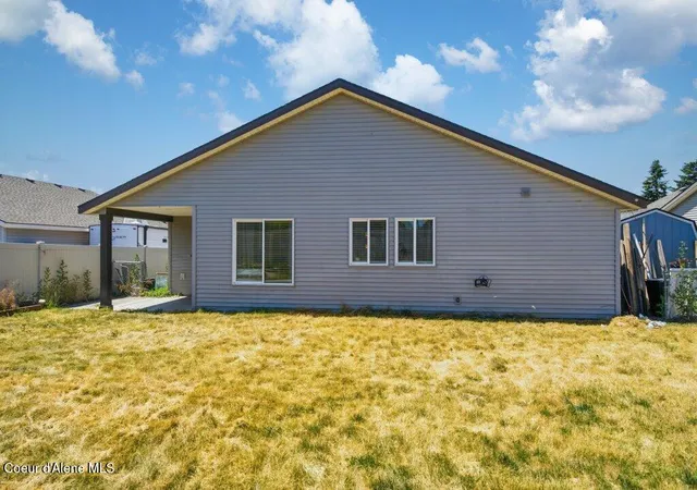 Homes for sale in Post Falls, ID | 1704 N Pyroclast St, Post Falls, ID 83854 | MLS# 26-7126