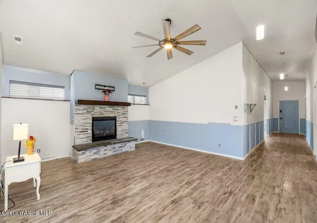 Homes for sale in Post Falls, ID | 1704 N Pyroclast St, Post Falls, ID 83854 | MLS# 26-7126