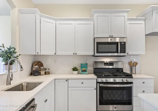 Photo 3 of Single family home for sale at 12119 W Bodine Ave, Post Falls, ID 83854 | MLS# 26-7114 | Listing updated on 2026-07-09