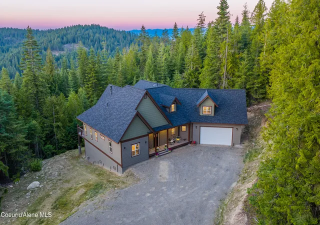 3rd image of 597 Kula Dr, Sagle, ID 83860 | MLS# 26-7130