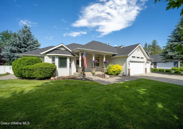 Homes for sale in Hayden, ID | 11393 N Rocking R Rd, Hayden, ID 83835 | MLS# 26-7122