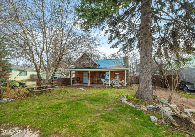 Homes for sale in Sandpoint, ID | 329 S Florence Ave, Sandpoint, ID 83864 | MLS# 26-7118