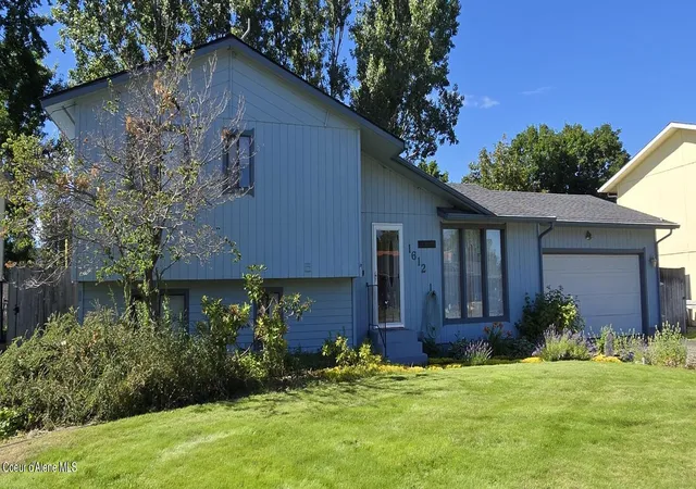 2nd image of 1612 E Plaza Dr, Post Falls, ID 83854 | MLS# 26-7159