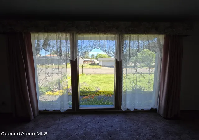 4th image of 1612 E Plaza Dr, Post Falls, ID 83854 | MLS# 26-7159