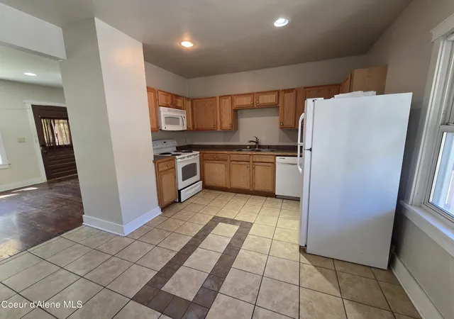 5th image of 117 Cypress St, Wallace, ID 83873 | MLS# 26-7166