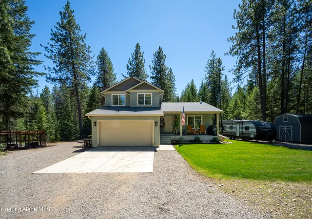 Photo 1 of Single family home for sale at 32127 N Hayden Dr, Spirit Lake, ID 83869 | MLS# 26-7198 | Listing updated on 2026-09-25