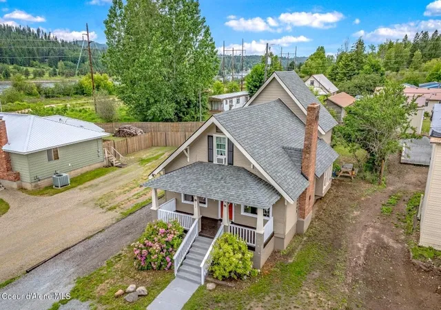 3rd image of 112 Washington St, Priest River, ID 83856 | MLS# 26-7220