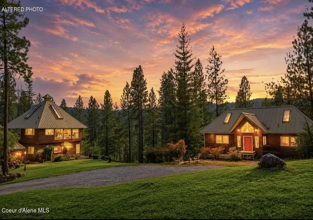 Photo 1 of Single family home for sale at 483 Paradise Ln, Pinehurst, ID 83850 | MLS# 26-8127 | Listing updated on 2026-08-31