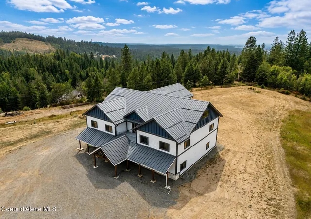 Photo 4 of Sale Pending at 23124 N Rimrock Rd, Hayden, ID 83835 | MLS# 26-8535 | Listing updated on 2026-09-13