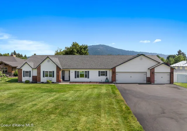Photo 1 of Single family home for sale at 6672 N 4th St, Dalton Gardens, ID 83815 | MLS# 26-8757 | Listing updated on 2026-09-20