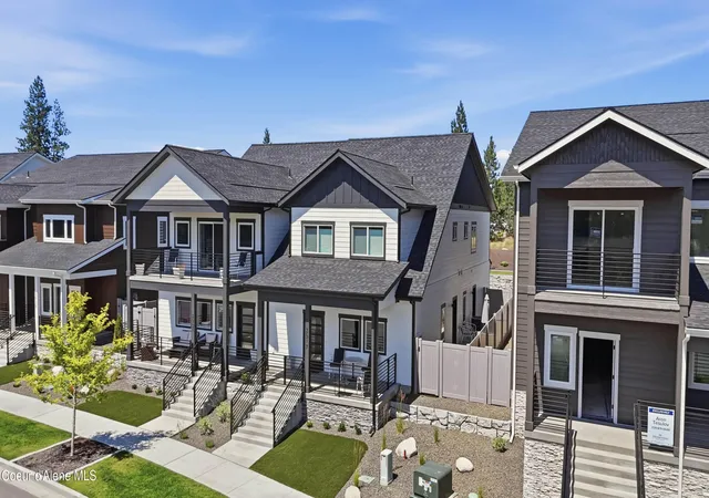 Photo 1 of Single family home for sale at 2559 W Top Saw Ln, Coeur D'alene, ID 83814 | MLS# 26-8810 | Listing updated on 2026-09-15
