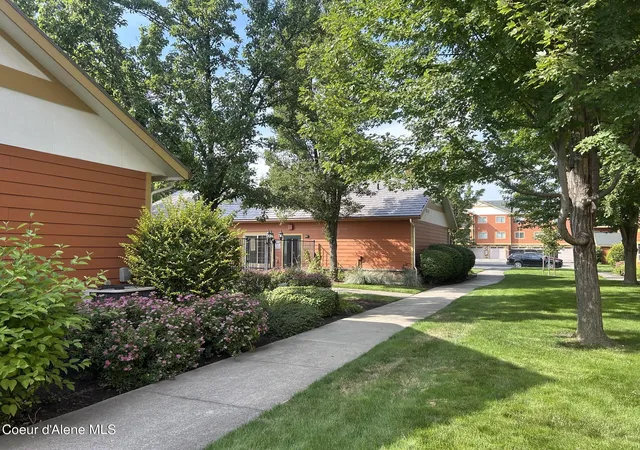 Photo 4 of Condo for sale at 6670 N Spurwing Loop #304, Coeur D'alene, ID 83815 | MLS# 26-8732 | Listing updated on 2026-09-14