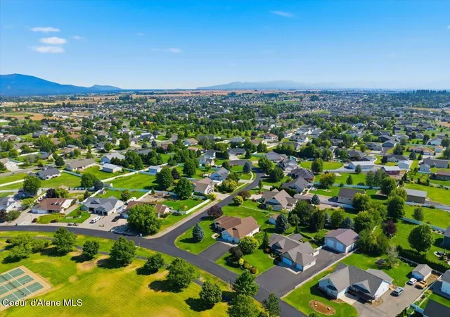 Photo 4 of Sale Pending at 2924 N Distant Star Rd, Post Falls, ID 83854 | MLS# 26-8752 | Listing updated on 2026-10-14