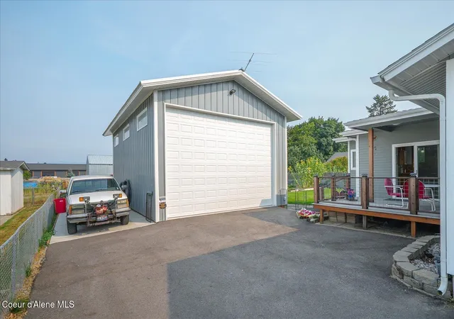 Photo 2 of Sale Pending at 9670 N Meadow Wy, Hayden, ID 83835 | MLS# 26-8786 | Listing updated on 2026-09-10