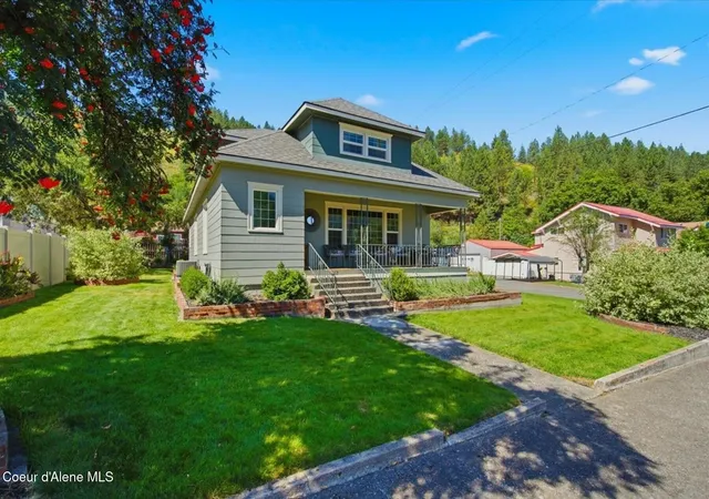 Photo 2 of Single family home for sale at 602 Second St, Kellogg, ID 83837 | MLS# 26-8748 | Listing updated on 2026-09-11