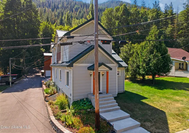 Photo 2 of Single family home for sale at 503 Main St, Kellogg, ID 83837 | MLS# 26-8826 | Listing updated on 2026-09-09