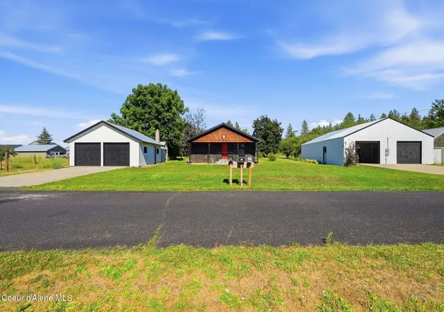 Photo 1 of Single family home for sale at 228 N Arcadia Ave, Deer Park, WA 99006 | MLS# 26-8776 | Listing updated on 2026-08-26