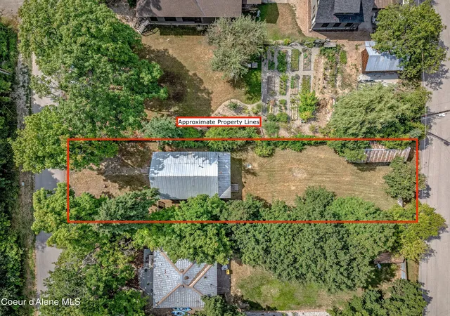 Photo 4 of Single family home for sale at 306 Washington St, Dover, ID 83825 | MLS# 26-8904 | Listing updated on 2026-08-31