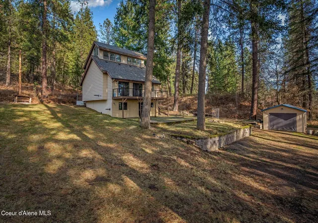 Photo 3 of Single family home for sale at 18352 S Crossbill Rd, Coeur D'alene, ID 83814 | MLS# 26-8804 | Listing updated on 2026-08-27