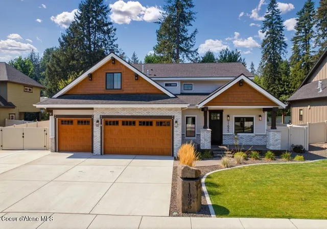 Photo 2 of Single family home for sale at 11925 N Rocking R Rd, Hayden, ID 83835 | MLS# 26-8836 | Listing updated on 2026-10-07