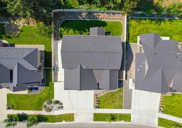 Photo 3 of Single family home for sale at 11925 N Rocking R Rd, Hayden, ID 83835 | MLS# 26-8836 | Listing updated on 2026-10-07