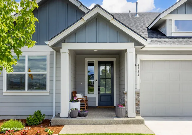Photo 2 of Sale Pending at 6784 N Downing Ln, Coeur D'alene, ID 83815 | MLS# 26-8834 | Listing updated on 2026-08-31