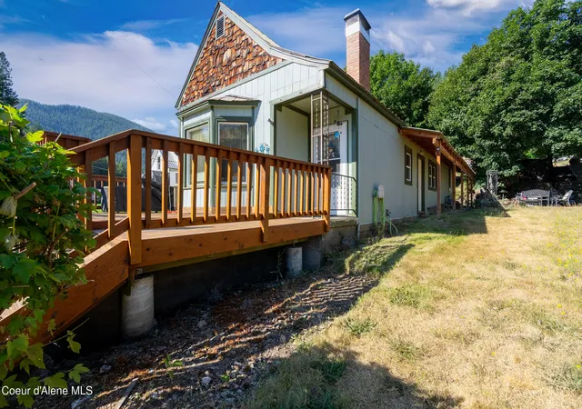 Photo 1 of Single family home for sale at 105 Residence St, Mullan, ID 83846 | MLS# 26-8891 | Listing updated on 2026-09-10