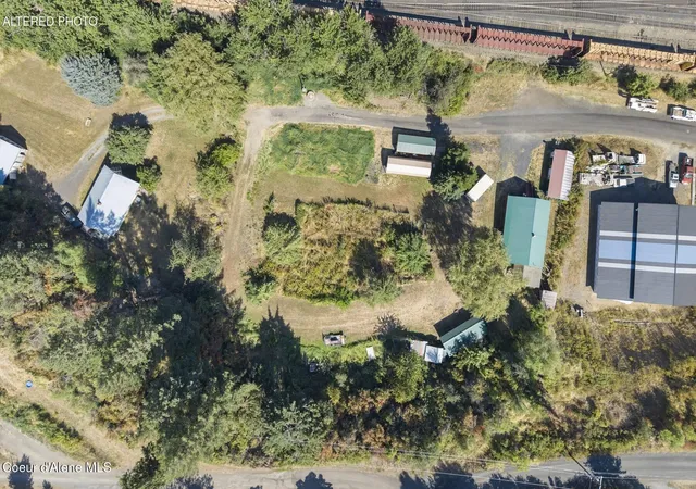 Photo 2 of Single family home for sale at 2331 Kootenai Ave, St. Maries, ID 83861 | MLS# 26-8860 | Listing updated on 2026-08-28