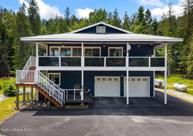 Photo 1 of Single family home for sale at 190 Sunny Shores Loop, Sagle, ID 83860 | MLS# 26-8878 | Listing updated on 2026-09-09