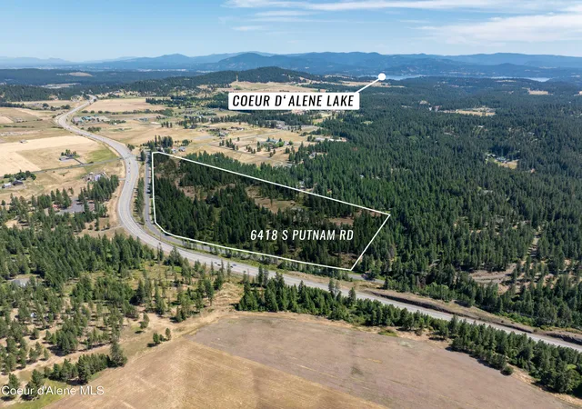 Photo 3 of Manufactured home for sale at 6418 S Putnam Rd, Coeur D'alene, ID 83814 | MLS# 26-8884 | Listing updated on 2026-08-29