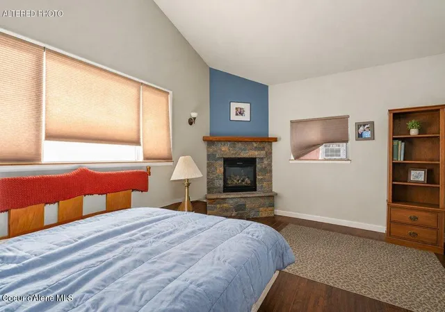 Photo 3 of Manufactured home for sale at 415 S Olive Ave, Sandpoint, ID 83864 | MLS# 26-8892 | Listing updated on 2026-08-30