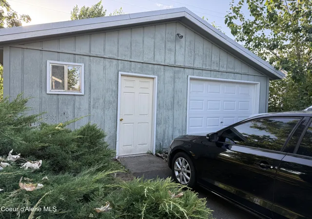 Photo 2 of Manufactured home for sale at 903 N Kimberly Ln, Post Falls, ID 83854 | MLS# 26-8921 | Listing updated on 2026-09-10