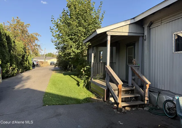 Photo 3 of Manufactured home for sale at 903 N Kimberly Ln, Post Falls, ID 83854 | MLS# 26-8921 | Listing updated on 2026-09-10