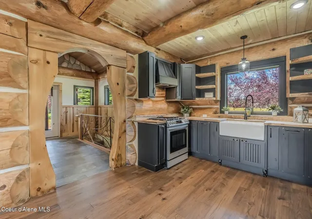 Photo 4 of Single family home for sale at 158 W Mountainview Rd, Moyie Springs, ID 83845 | MLS# 26-8913 | Listing updated on 2026-08-31