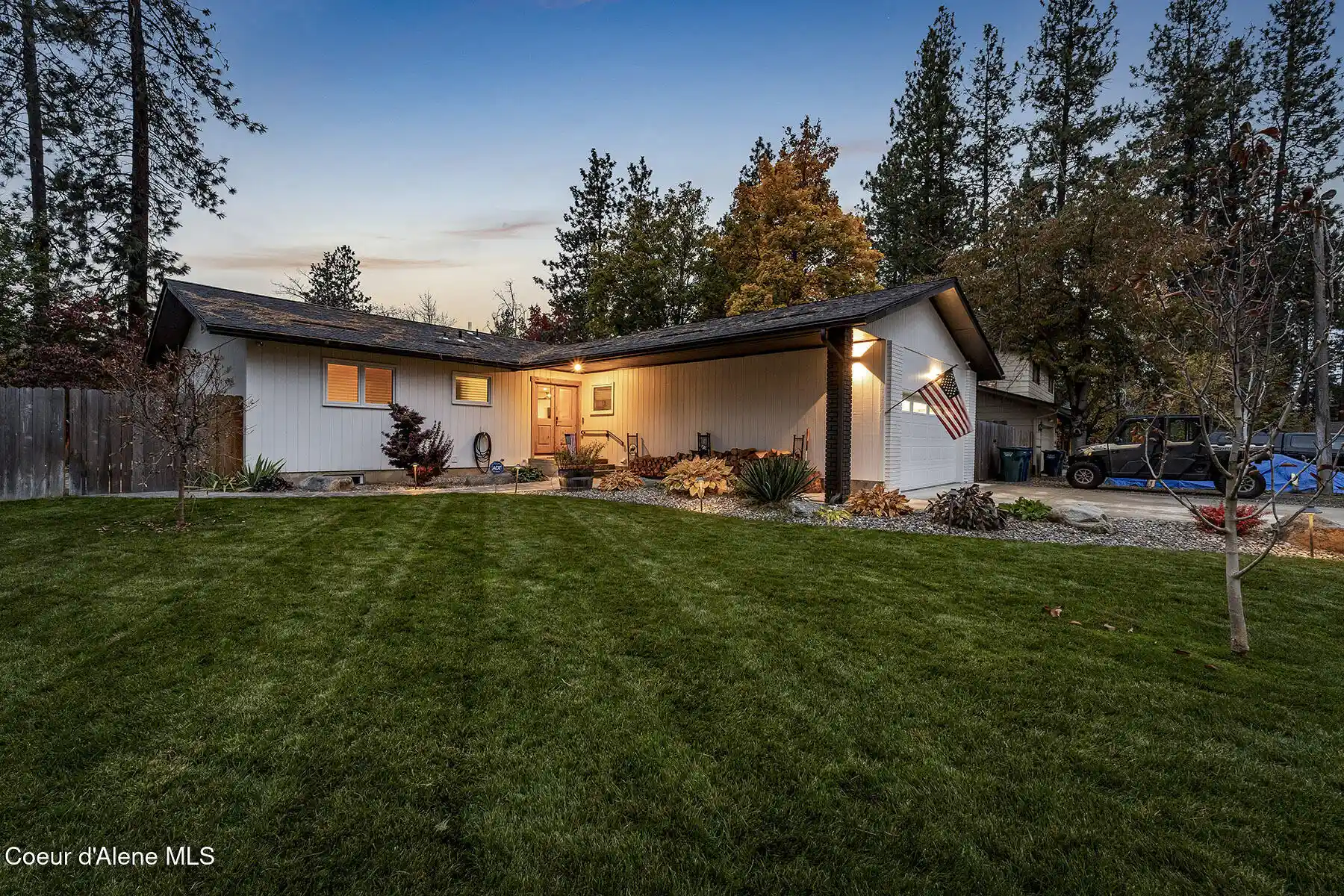 Photo 1 of Single family home for sale at 3704 N Woods Ln, Coeur D Alene, ID 83815 | MLS# 26-10488 | Listing updated on 2026-10-28