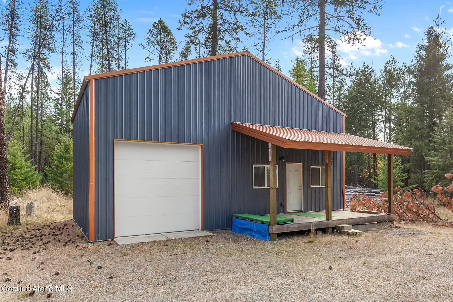 Photo 1 of Sale Pending at 252 Hummingbird Ln, Blanchard, ID 83804 | MLS# 26-10223 | Listing updated on 2026-10-21
