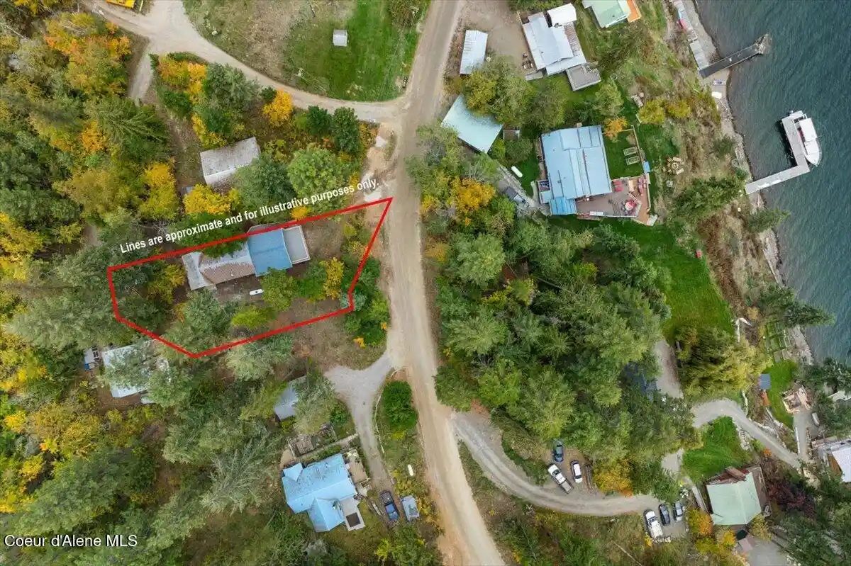 Photo 1 of Single family home for sale at 304 W Garfield Bay Rd, Sagle, ID 83860 | MLS# 26-10229 | Listing updated on 2026-10-15
