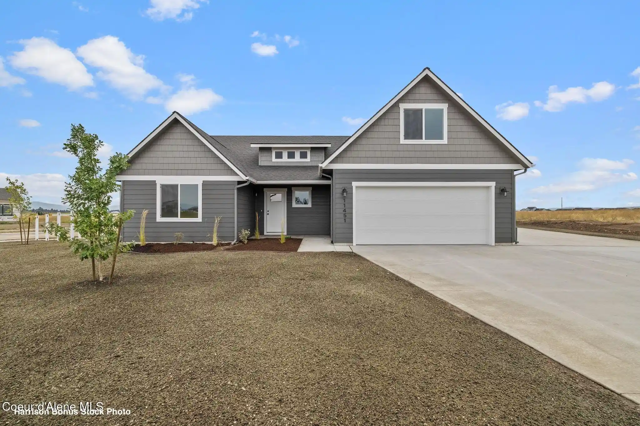 Photo 1 of Sale Pending at 6872 W Constantine Ln, Rathdrum, ID 83858 | MLS# 26-10395 | Listing updated on 2026-10-21