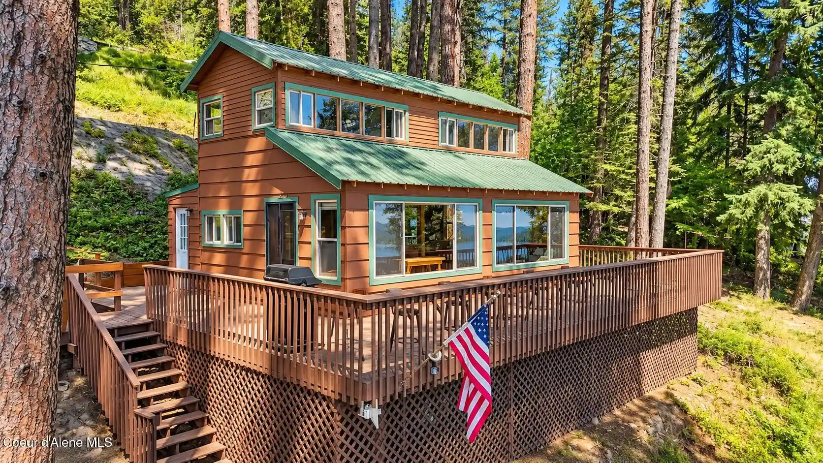 Photo 1 of Single family home for sale at 15026 N Shenandoah Dr, Hayden, ID 83835 | MLS# 26-10349 | Listing updated on 2026-10-20
