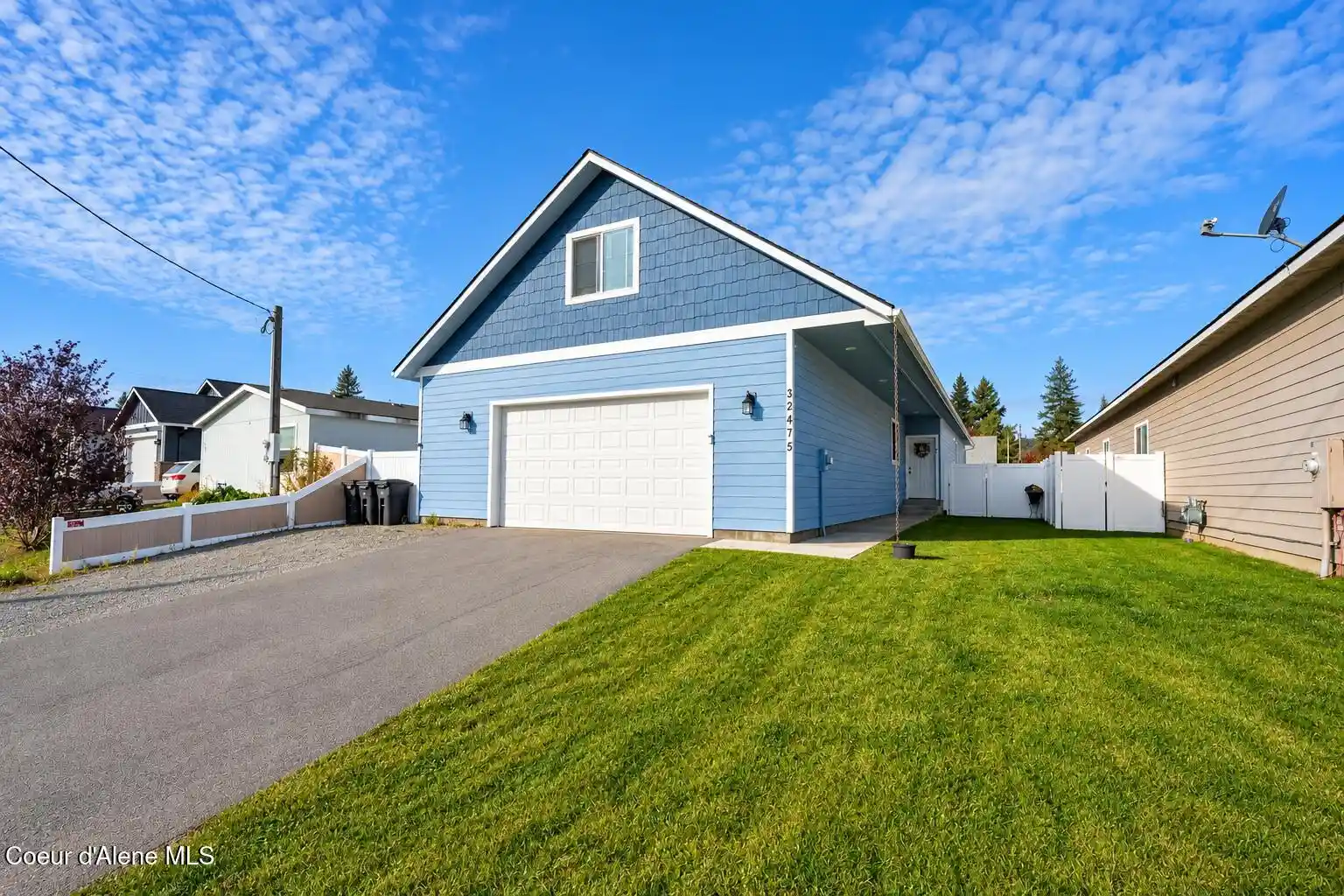 Single family home for sale at 32475 N 10th Avenue, Spirit Lake, ID 83869 | MLS# 26-10269
