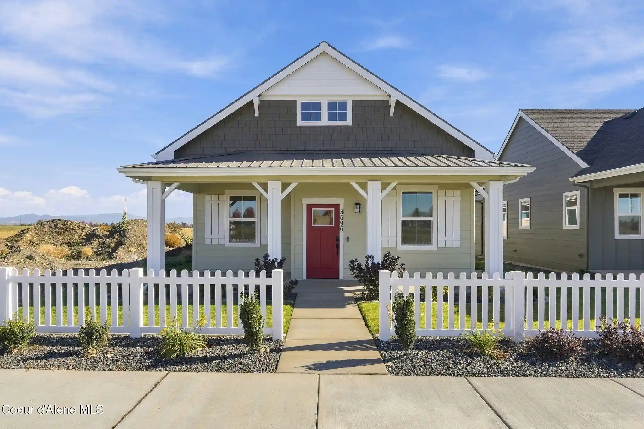 Photo 1 of Single family home for sale at 3696 N Heton St, Post Falls, ID 83854 | MLS# 26-10338 | Listing updated on 2026-10-20
