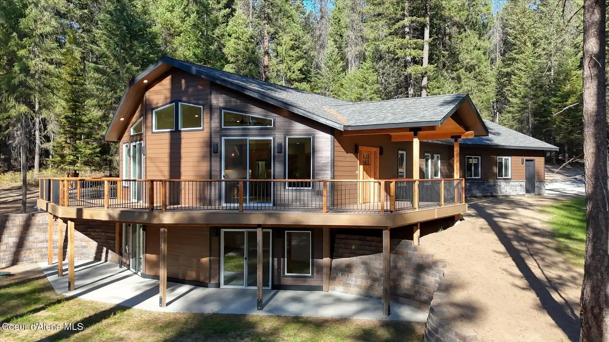 Photo 1 of Single family home for sale at 196 Pleasants View Rd, Blanchard, ID 83804 | MLS# 26-10373 | Listing updated on 2026-10-21