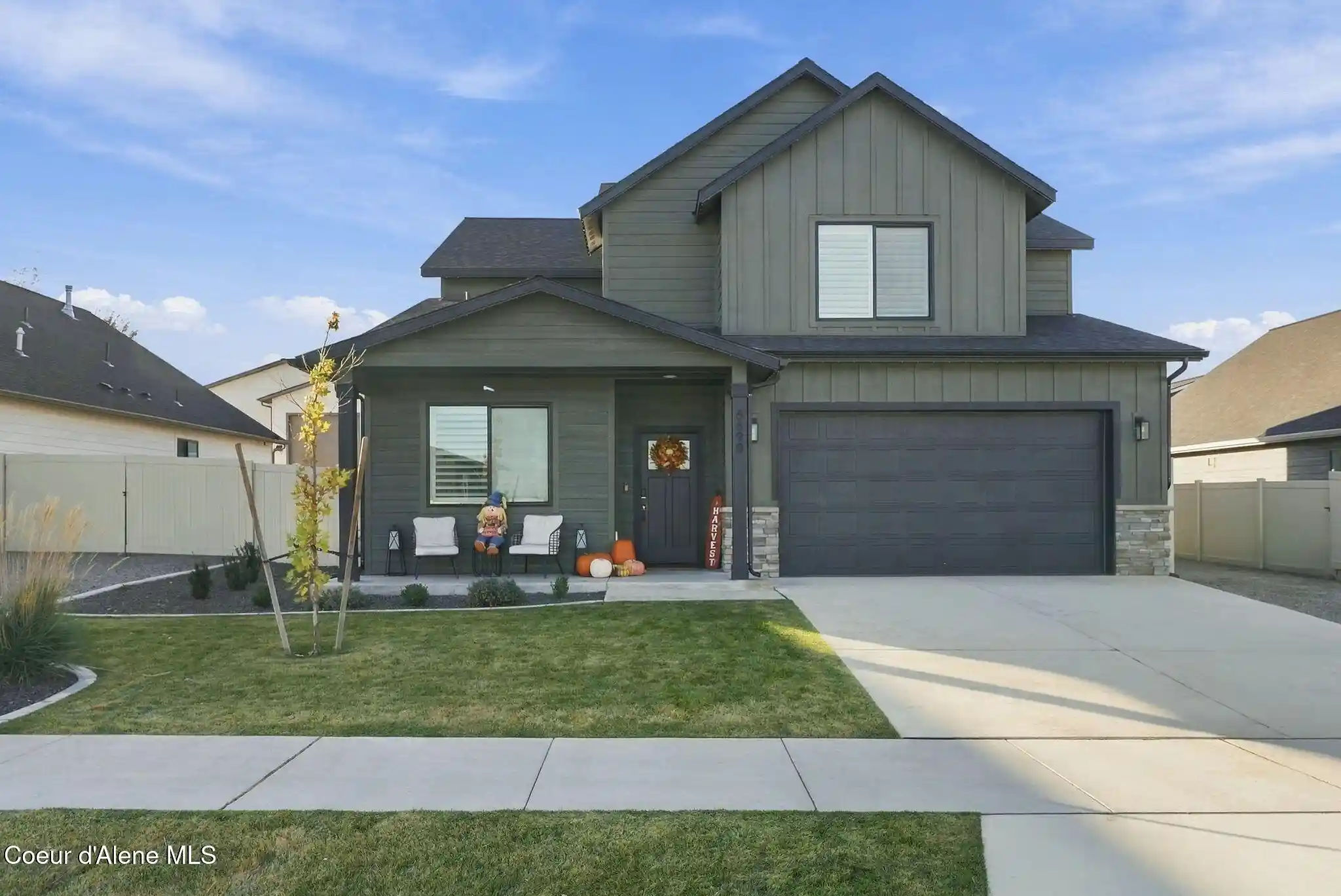 Photo 1 of Single family home for sale at 6690 W Portrush Dr, Rathdrum, ID 83858 | MLS# 26-10403 | Listing updated on 2026-10-23