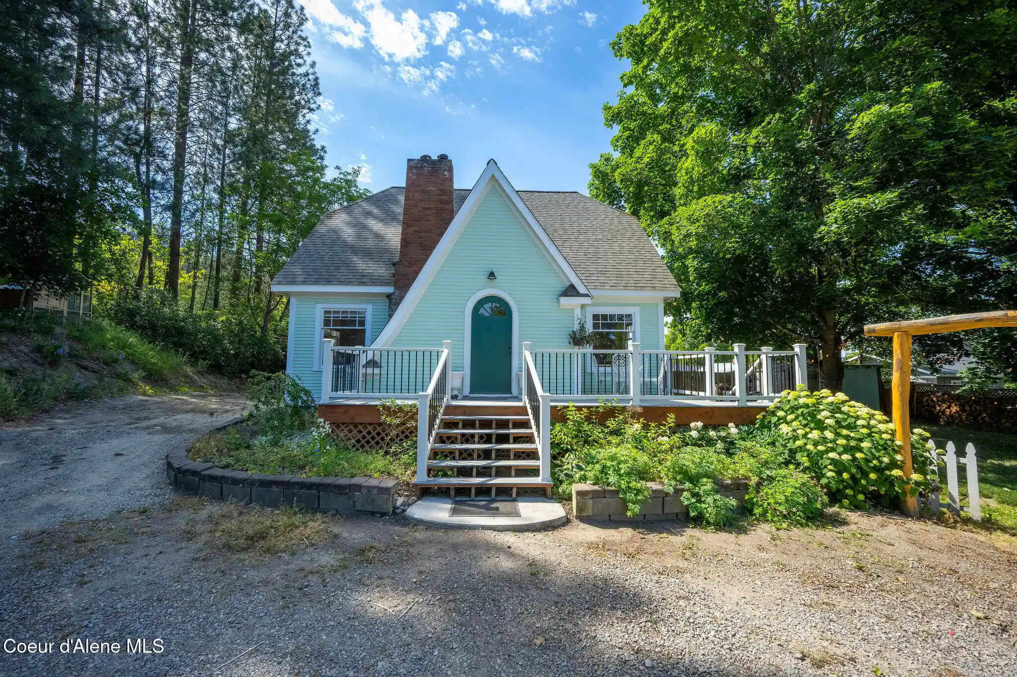 Single family home for sale at 6645 Alderson Ln, Bonners Ferry, ID 83805 | MLS# 26-10484