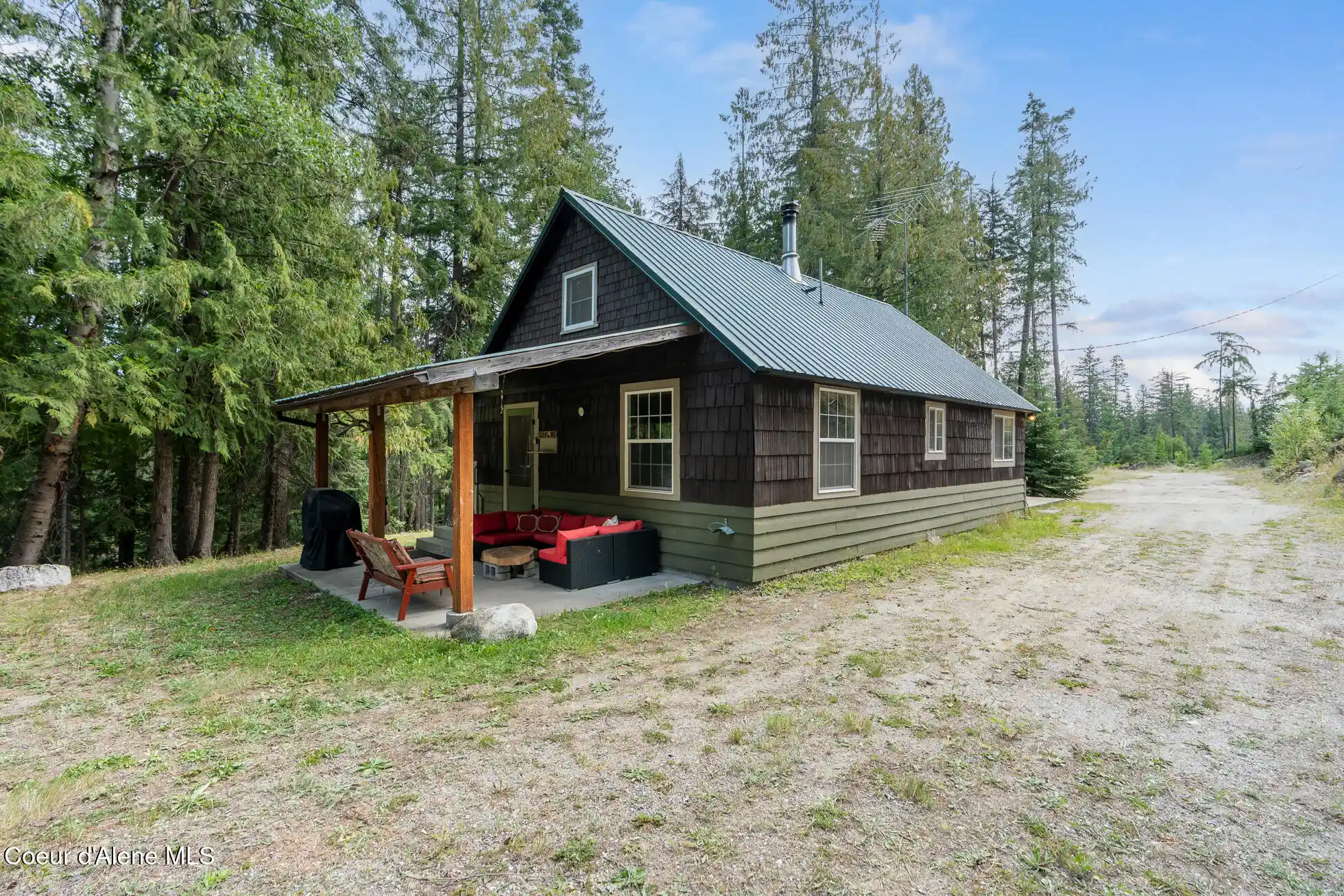 Photo 1 of Single family home for sale at 3713 Reeder Bay Rd, Nordman, ID 83848 | MLS# 26-10478 | Listing updated on 2026-10-25