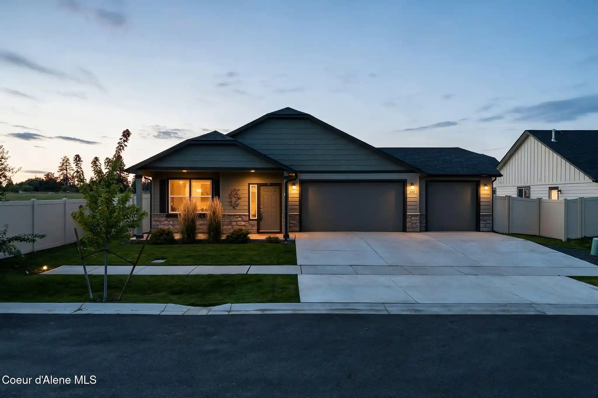 Photo 1 of Single family home for sale at 1409 N Mongeau St, Post Falls, ID 83854 | MLS# 26-10490 | Listing updated on 2026-10-26