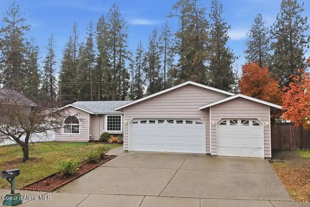 Photo 1 of Single family home for sale at 145 N Spencer St, Post Falls, ID 83854 | MLS# 26-10623 | Listing updated on 2026-10-30