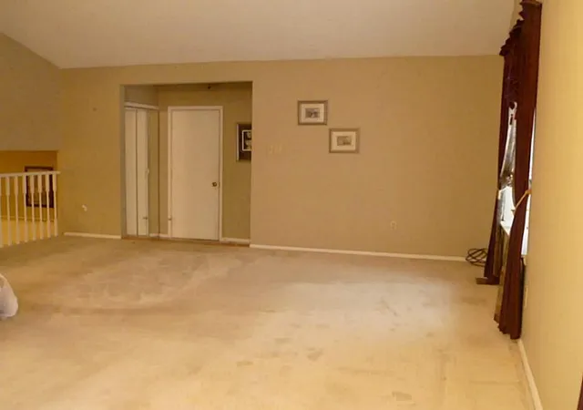 Photo 2 of Single Family Residence at 7819 Cardinal Cvs N, Indianapolis, IN 46256 | MLS# 21219388 | | Sold on 2013-06-10