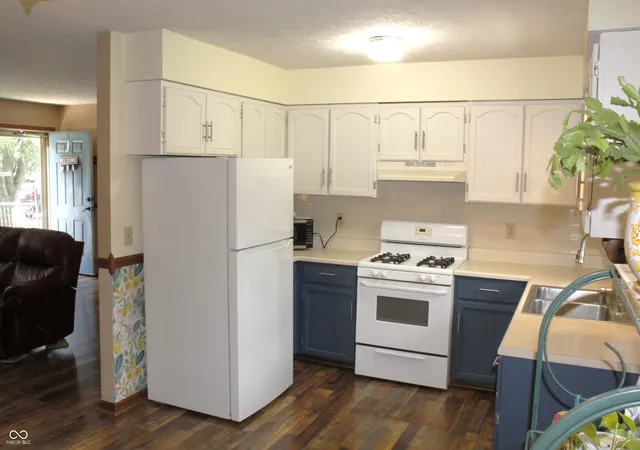 4th image of 475 Edna Ave, Martinsville, IN 46151 | MLS# 21934784